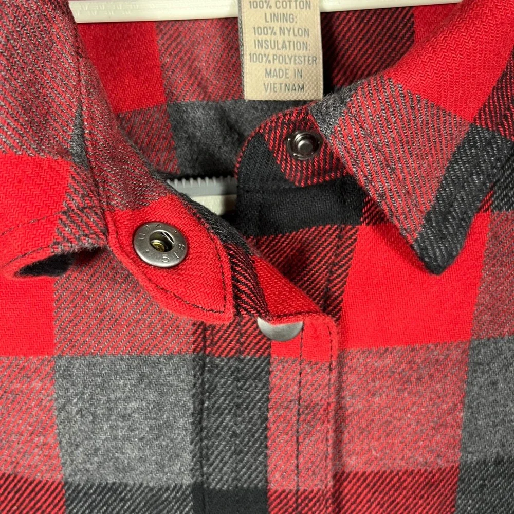 Duluth Trading Co Flannel Shirt Jacket Mens M Red Black Plaid Quilted Insulated